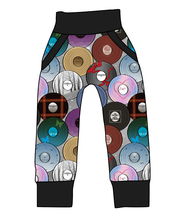 Load image into Gallery viewer, Era Records Beanpole Pants And Shorts