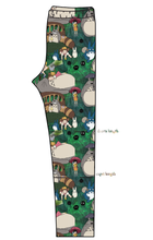 Load image into Gallery viewer, King Of The Forest Basic Leggings