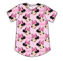 Load image into Gallery viewer, Minnie Check Kids&#39; Relaxed Tee