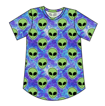 Load image into Gallery viewer, Green Aliens Ladies&#39; Relaxed Tee
