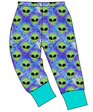 Load image into Gallery viewer, Green Aliens Mens&#39; Lounge Pants