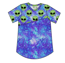 Load image into Gallery viewer, Green Aliens Kids&#39; Relaxed Tee