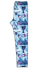 Load image into Gallery viewer, Midnight At Hogwarts Ladies&#39; Lounge Leggings