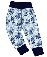 Load image into Gallery viewer, Winter Floral Ladies&#39; Joggers and Jogger Shorts