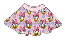 Load image into Gallery viewer, Daisy Check Circle Skirt