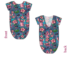 Load image into Gallery viewer, Floral Alien Leo