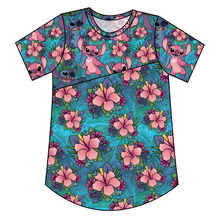 Load image into Gallery viewer, Floral Alien Kids&#39; Relaxed Tee