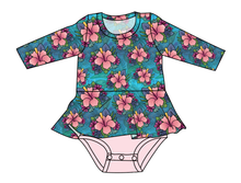 Load image into Gallery viewer, Hawaiian Floral Peplum Top