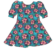 Load image into Gallery viewer, Hawaiian Floral Prairie Dress