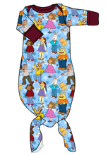 Load image into Gallery viewer, Wonderful Kind of Day Newborn Knotted Gown