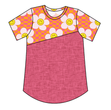 Load image into Gallery viewer, Smiley Flowers Kids&#39; Relaxed Tee