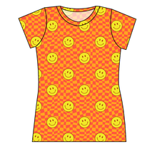 Load image into Gallery viewer, Smiley Checks Ladies&#39; Basic Tee
