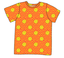 Load image into Gallery viewer, Smiley Checks Mens&#39; Tee