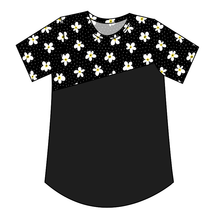 Load image into Gallery viewer, Daisy Dots Kids' Relaxed Tee
