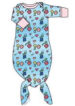 Load image into Gallery viewer, Soft Spring Floral Newborn Knotted Gown