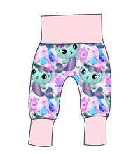 Load image into Gallery viewer, Mercat Grow With Me Pants And Shorts