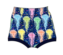 Load image into Gallery viewer, Jellyfish Bummies