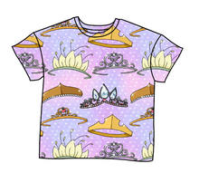 Load image into Gallery viewer, Fit For A Princess Oversized Tee