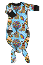 Load image into Gallery viewer, Cartoon Balloons Newborn Knotted Gown