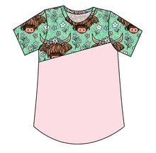 Load image into Gallery viewer, Highland Cows Kids' Relaxed Tee