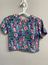 Load image into Gallery viewer, RTS Floral Alien Cropped Basic Tee