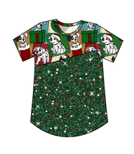 Load image into Gallery viewer, Spotted Holiday Pups Ladies' Relaxed Tee