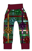 Load image into Gallery viewer, Gift Bows Beanpole Pants And Shorts
