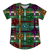 Load image into Gallery viewer, Gift Bows Kids' Relaxed Tee