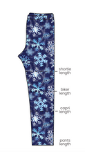 Load image into Gallery viewer, Sparkling Snow Basic Leggings