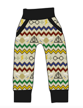 Load image into Gallery viewer, Snitchmas Beanpole Pants And Shorts