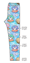 Load image into Gallery viewer, Pearly Mouse Ears Basic Leggings