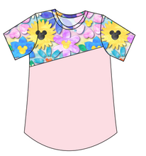 Load image into Gallery viewer, Mickey Flowers Ladies' Relaxed Tee