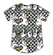 Load image into Gallery viewer, Mickey Love Signs Ladies' Relaxed Tee