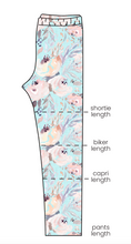 Load image into Gallery viewer, Icy Floral Basic Leggings