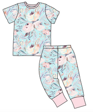 Load image into Gallery viewer, Icy Floral Basic Loungewear Set