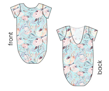 Load image into Gallery viewer, Icy Floral Leo